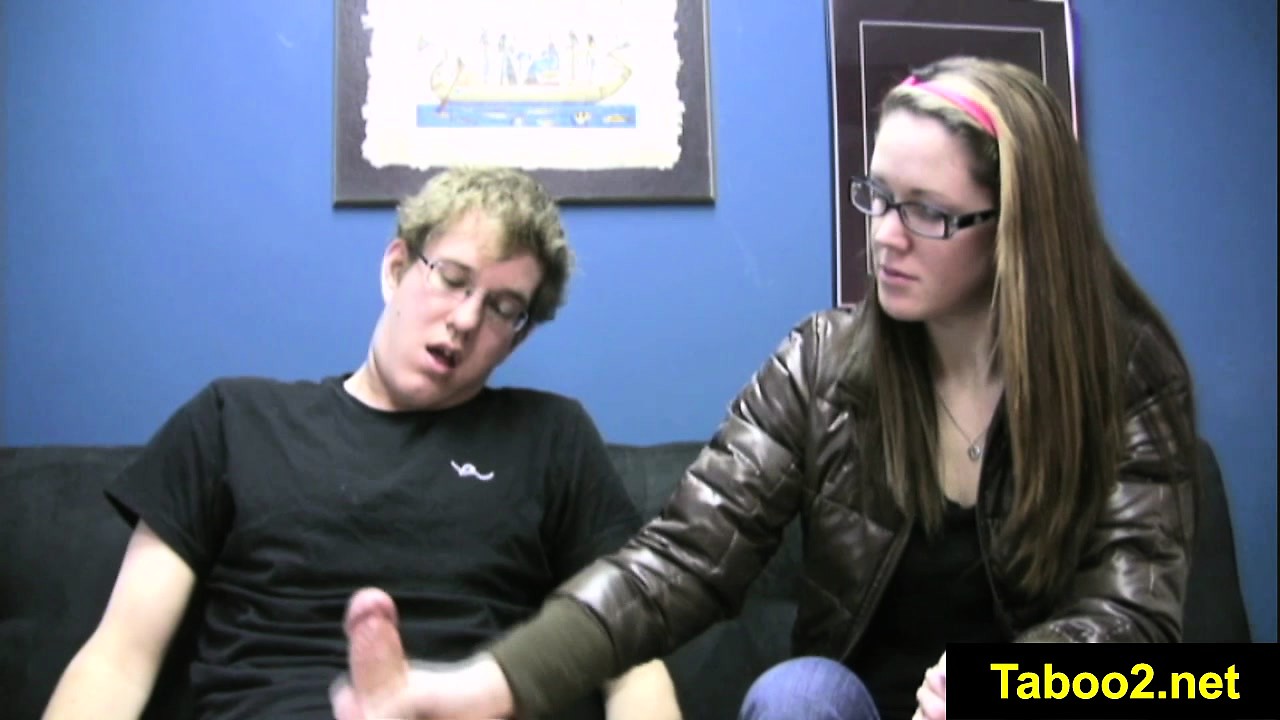 Free Mobile Porn - Fetishnetwork Nicole First Date Handjob - 1292581 - IcePorn.com