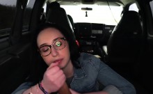 Cute chick Scarlett gets her pussy banged in the bus