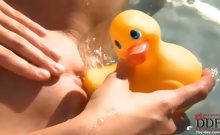 Tracy fucks a lucky ducky!