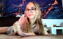 sexy amateur hot blonde teen show webcam