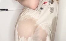 Solo Girls Masturbate Until Orgasm For