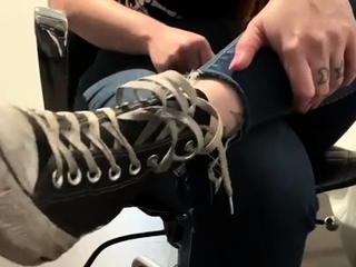 Adora bell - Dirty Nasty Converse Lover