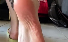 Linsey Dawn solo foot fetish