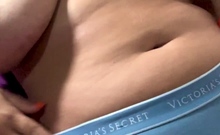 Big boob brunette masturbates on webcam