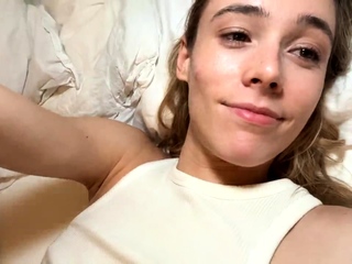 Amateur Teen with Huge Dildo Masturbating on Webcam