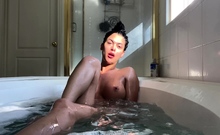 Brunette Solo Webcam Masturbation
