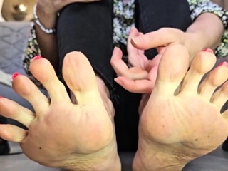 Risi foot Fetish movie with high heel masturbation